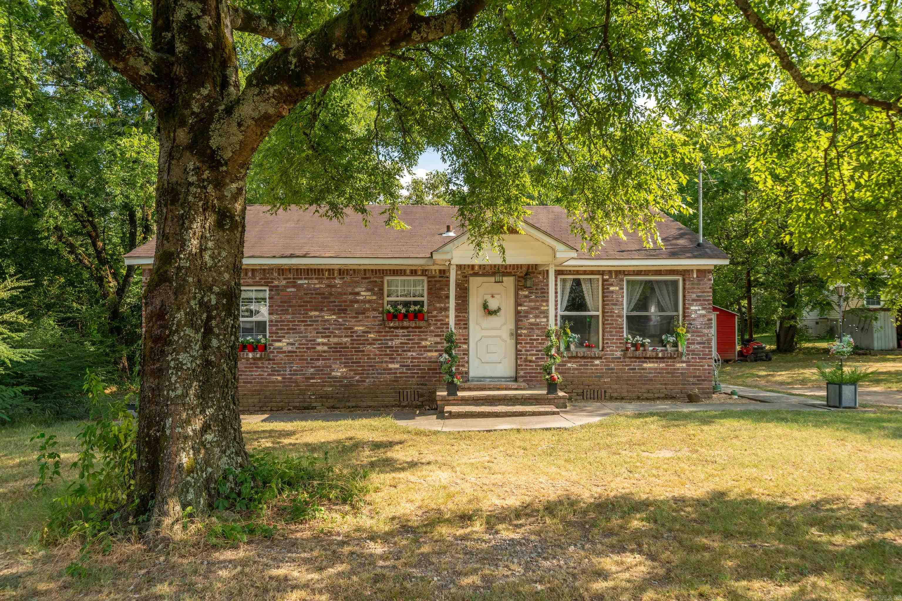 301 Dexter Street