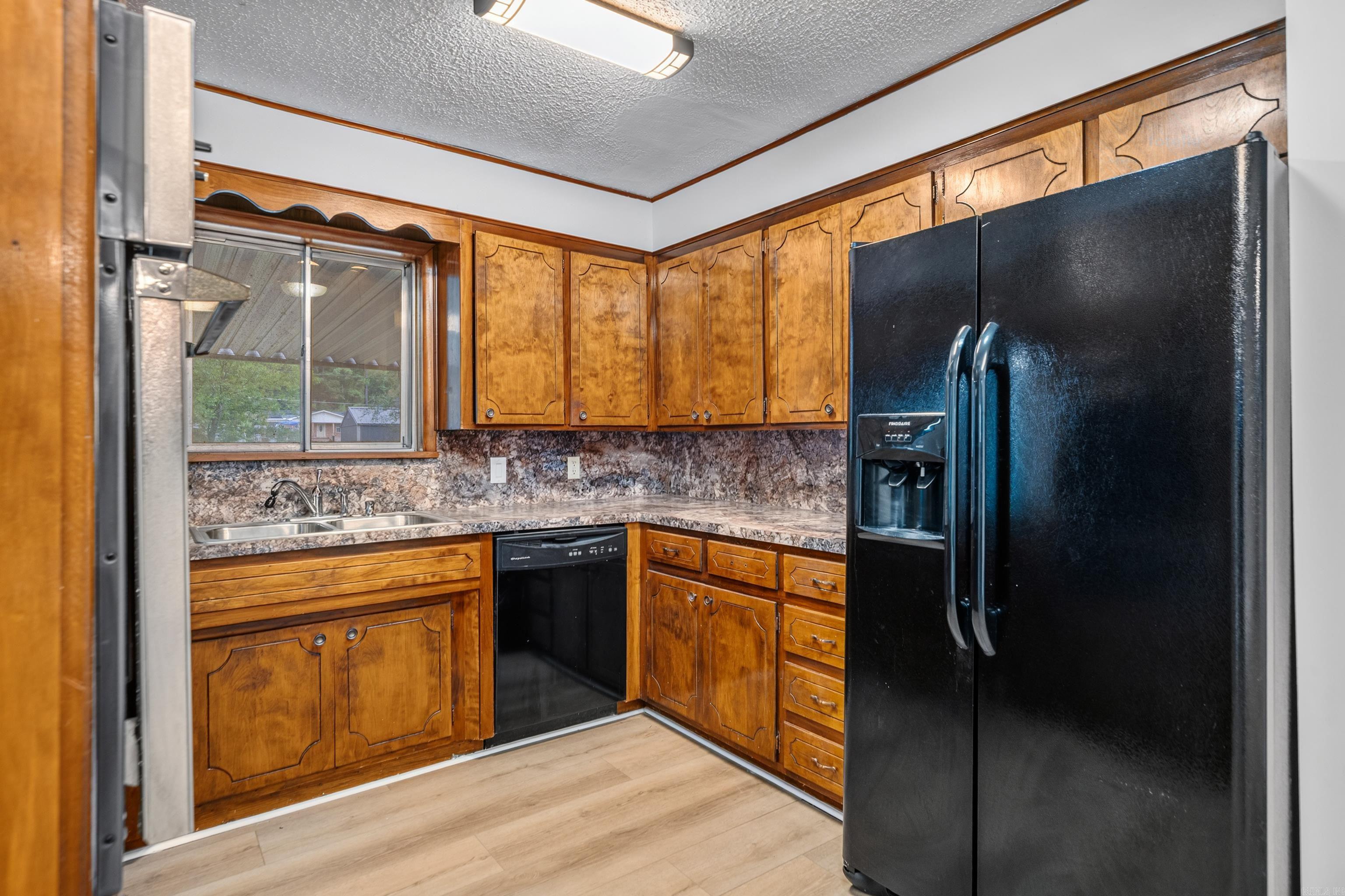 309 Lakeside Road