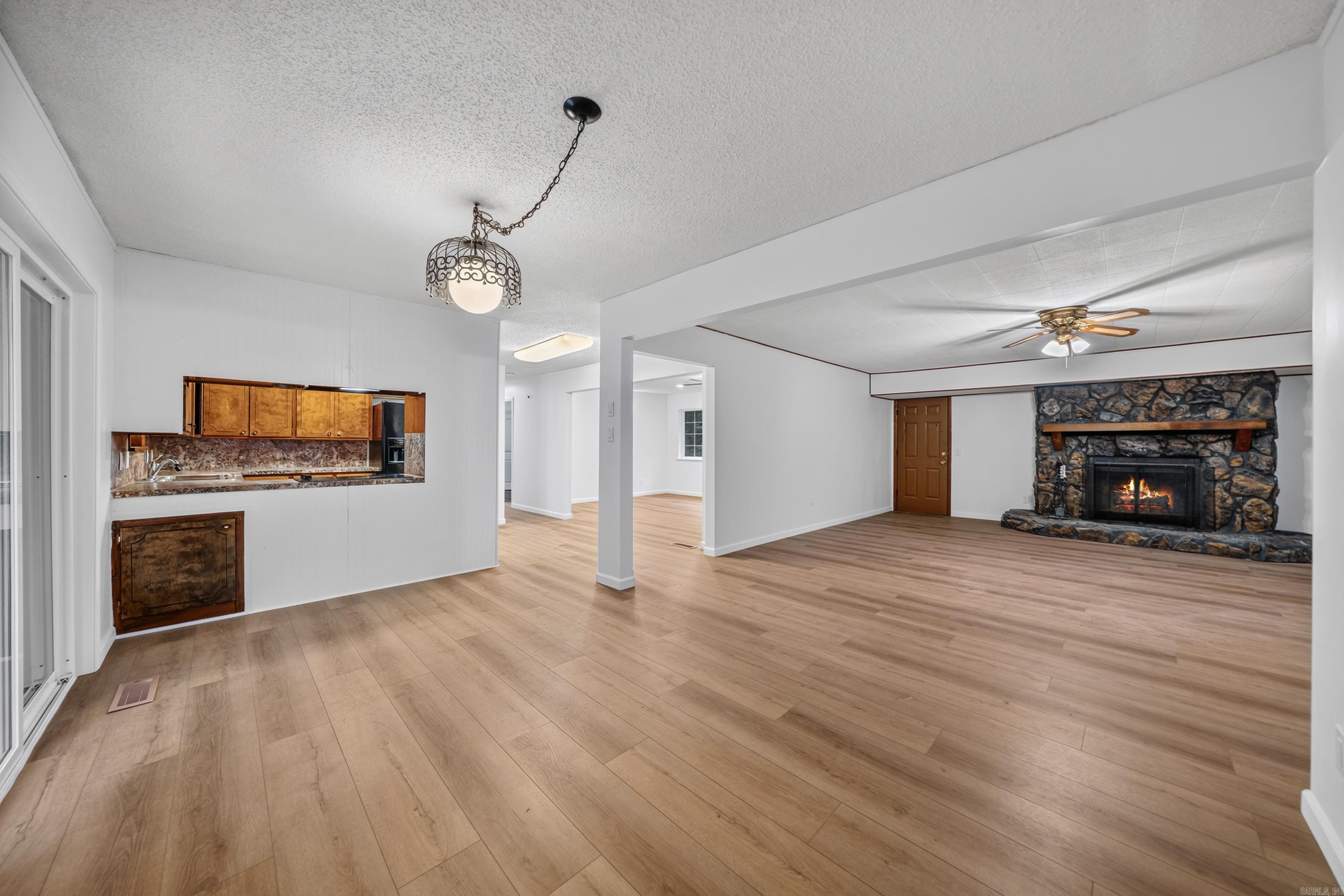 309 Lakeside Road