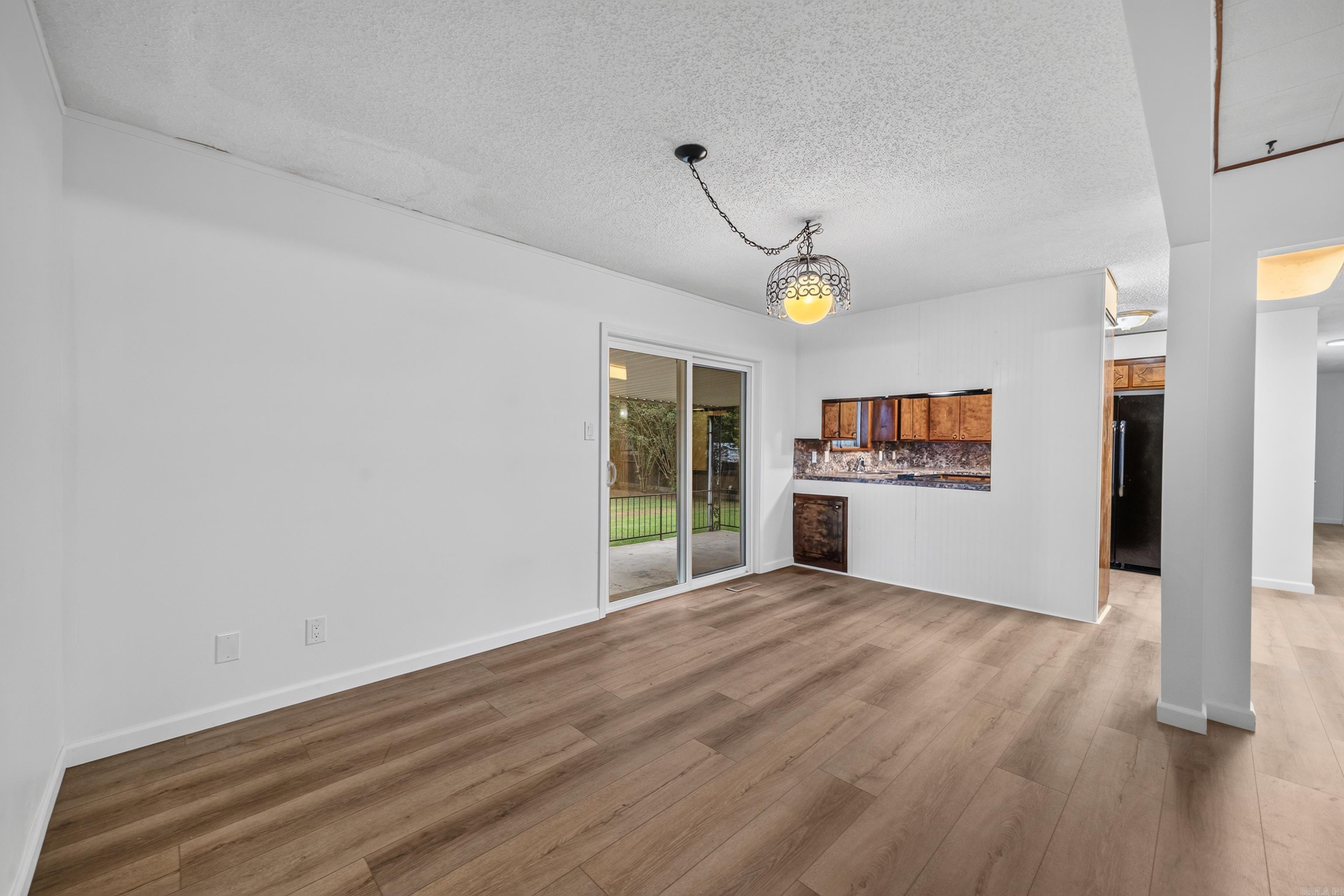 309 Lakeside Road