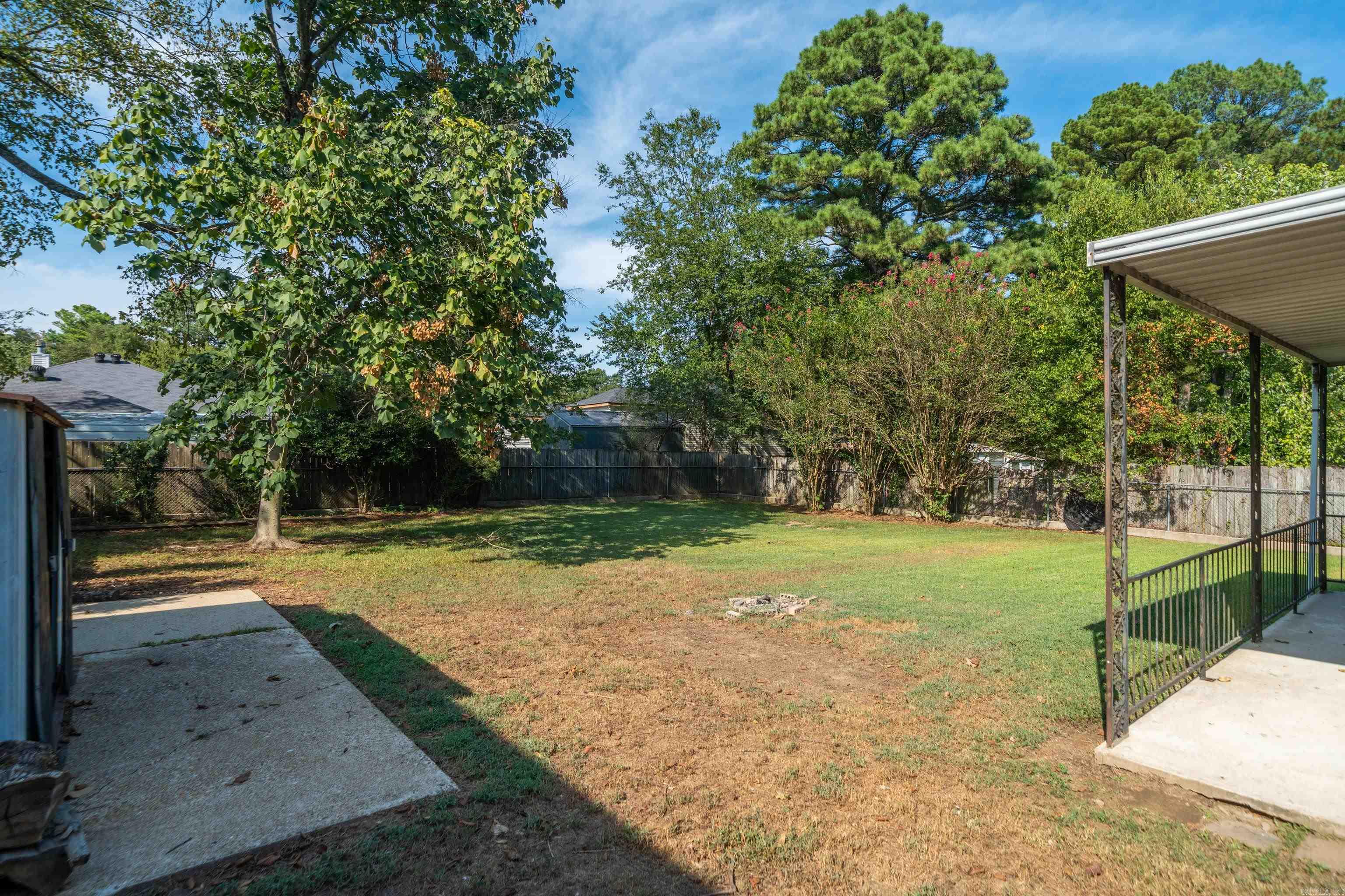 309 Lakeside Road
