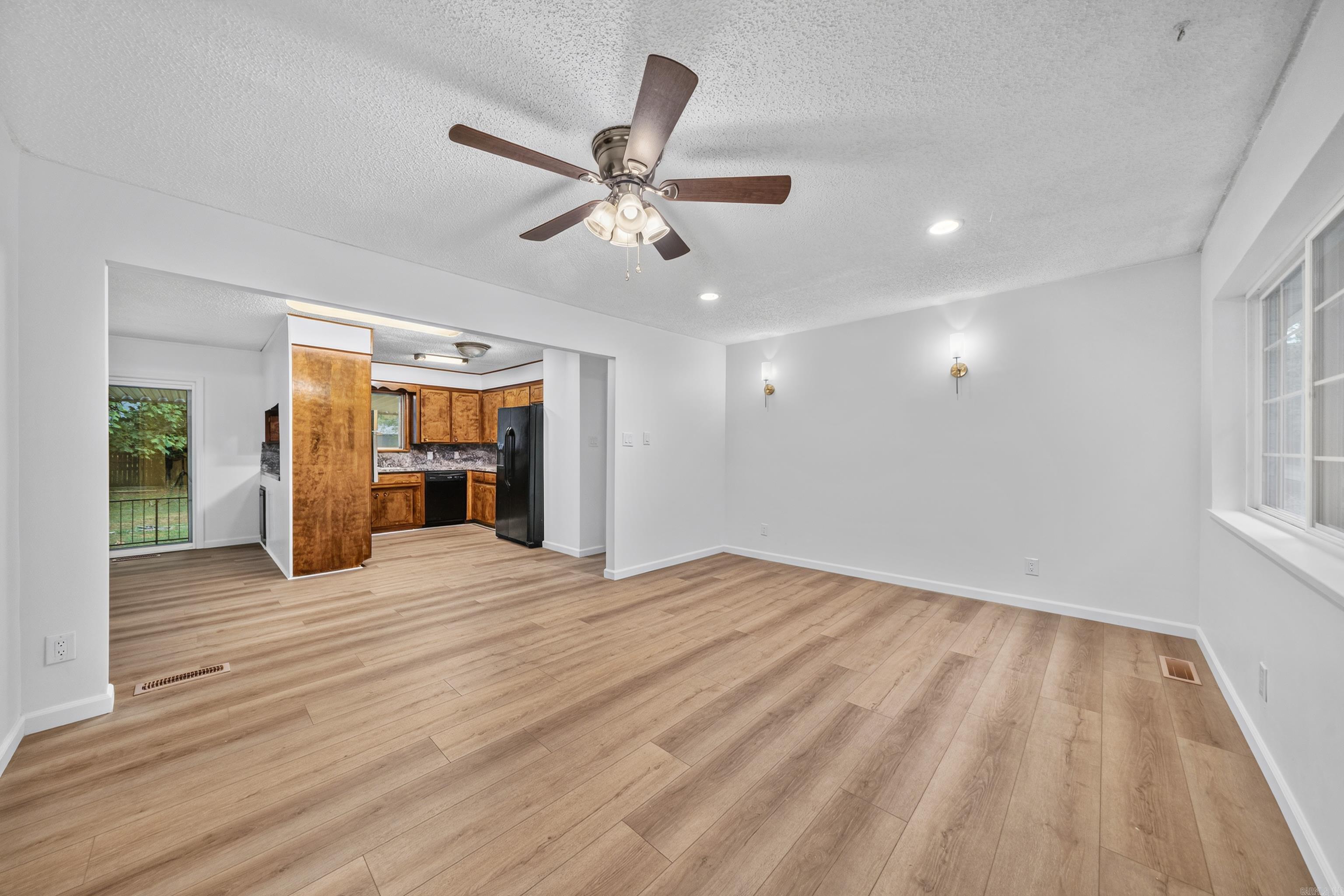 309 Lakeside Road