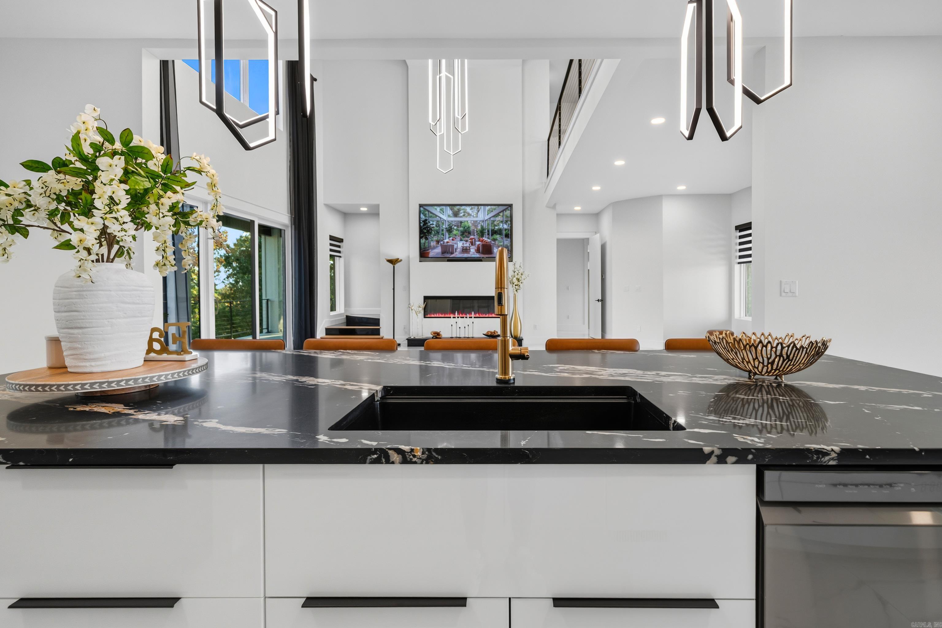 314 Vista View Place