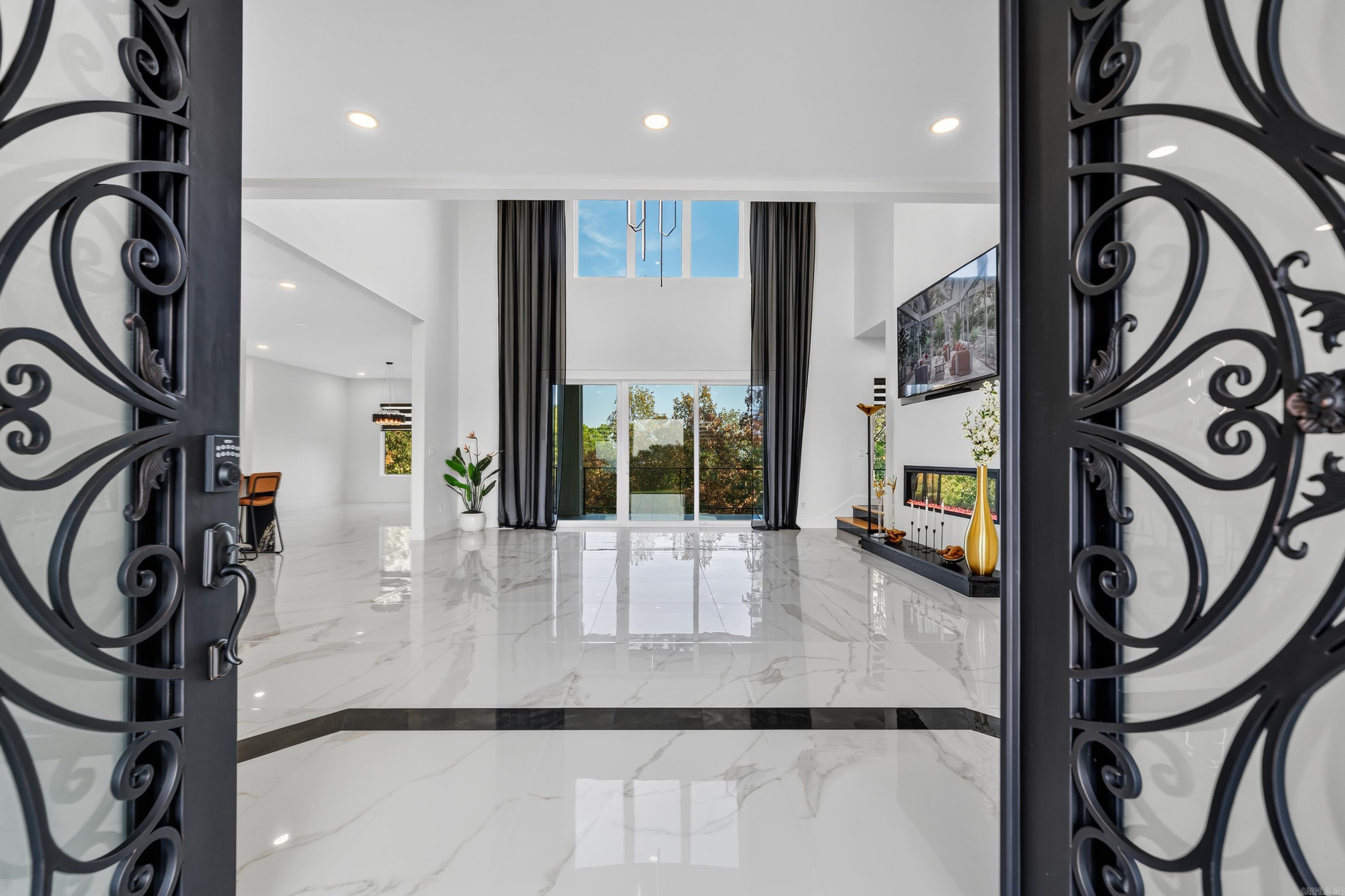 314 Vista View Place