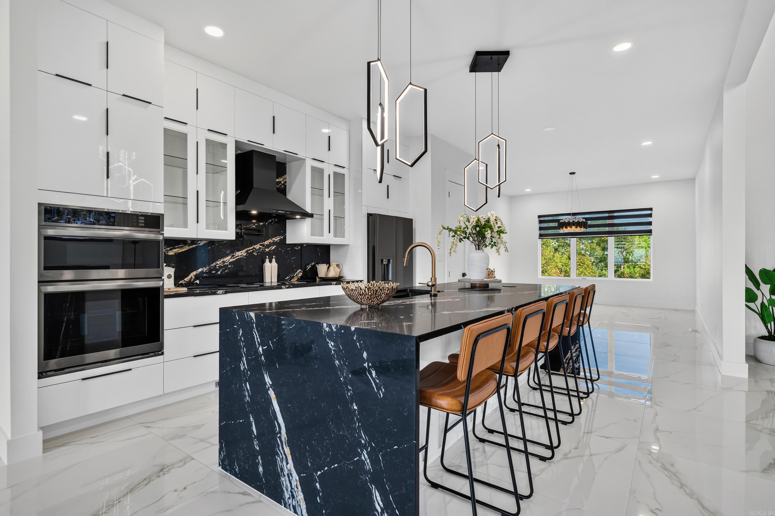 314 Vista View Place