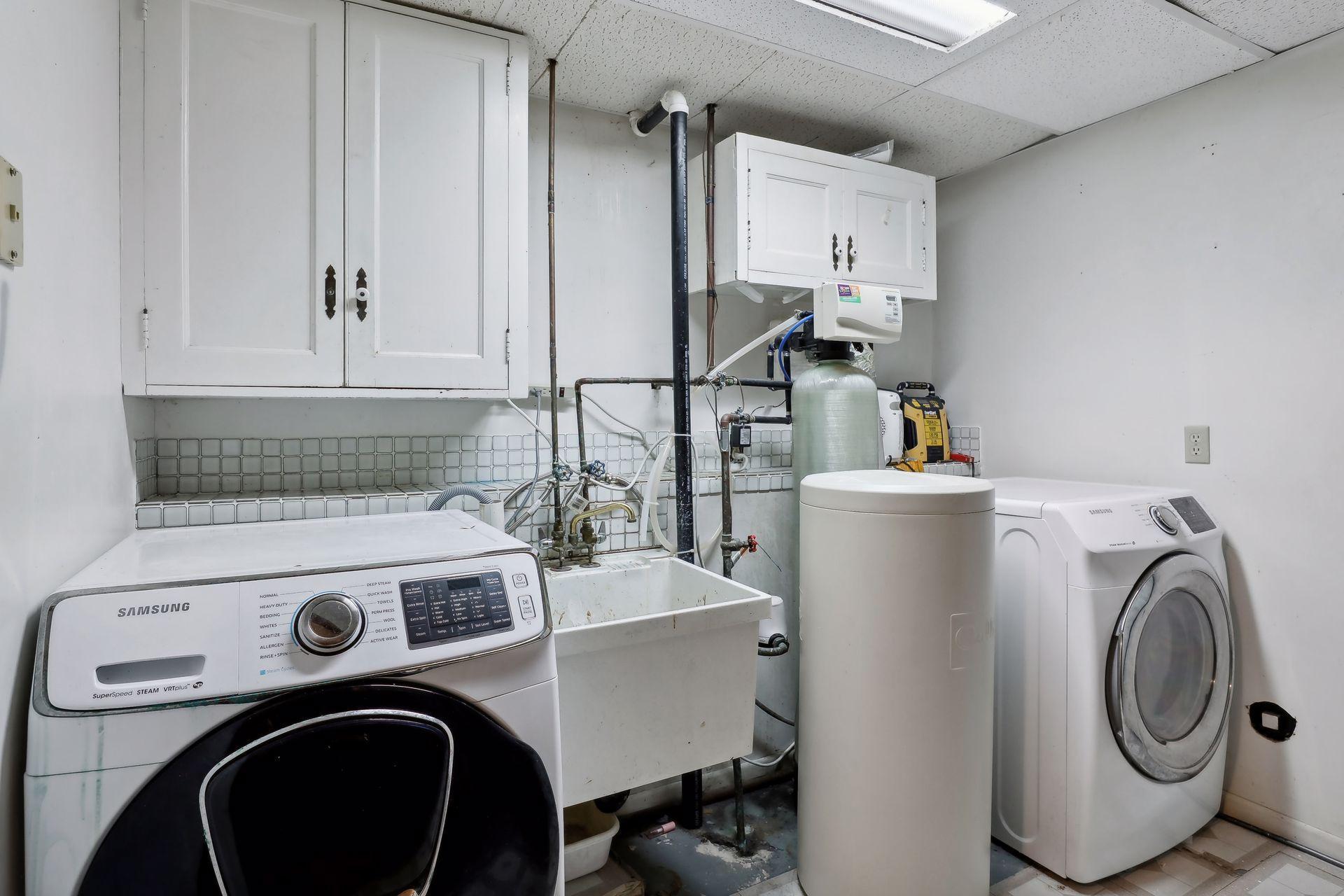 1140 Minnesota Street S