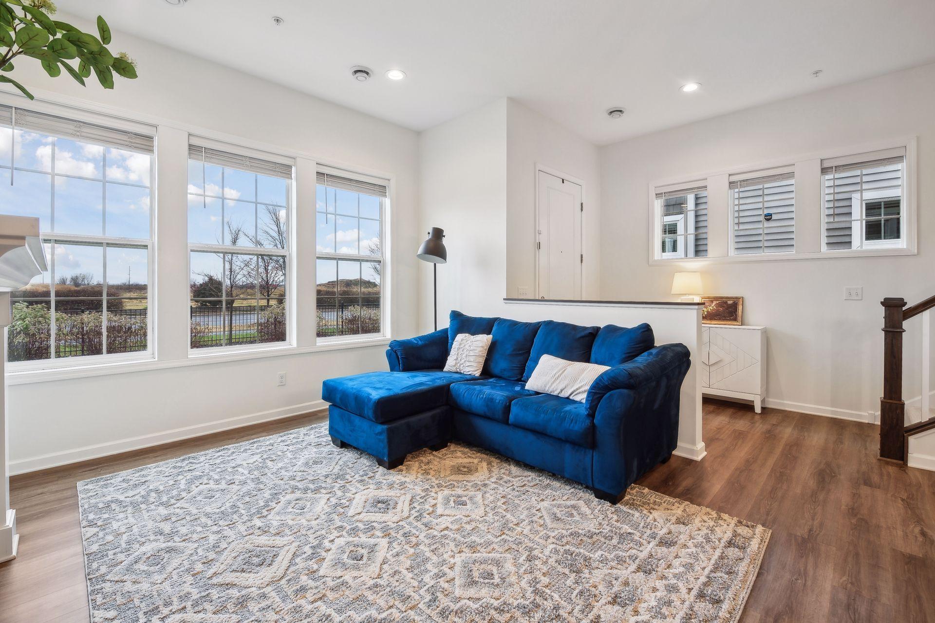 8090 Arrowwood Lane N