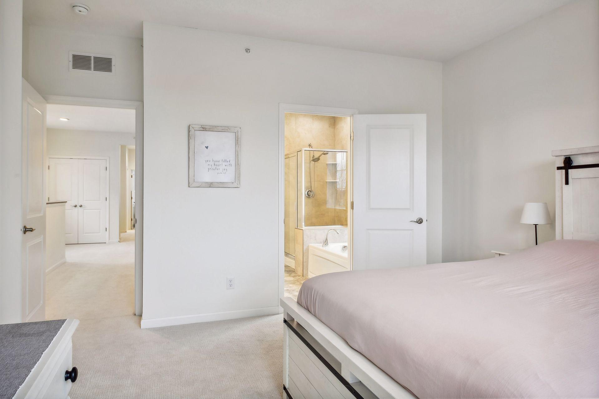 8090 Arrowwood Lane N