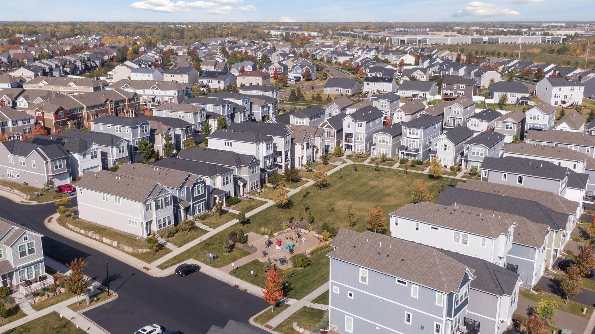 8090 Arrowwood Lane N