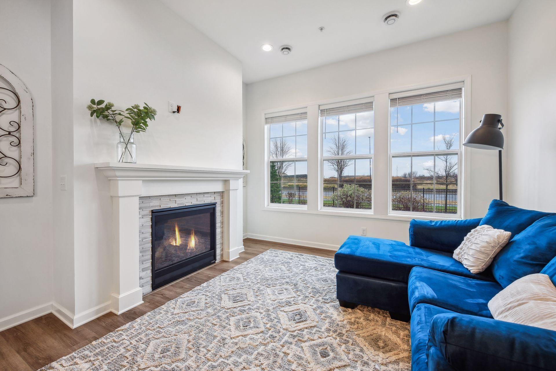 8090 Arrowwood Lane N