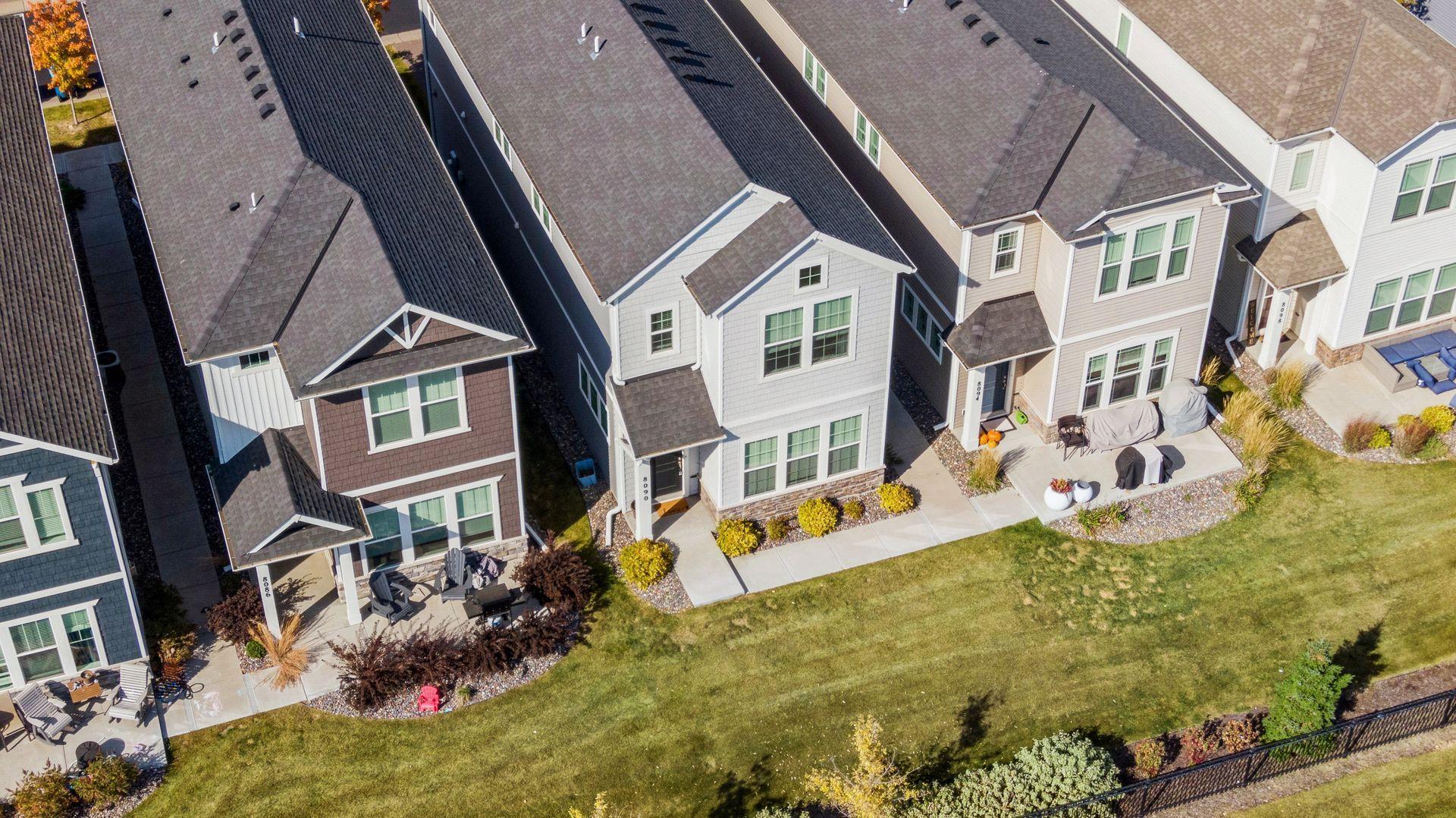 8090 Arrowwood Lane N