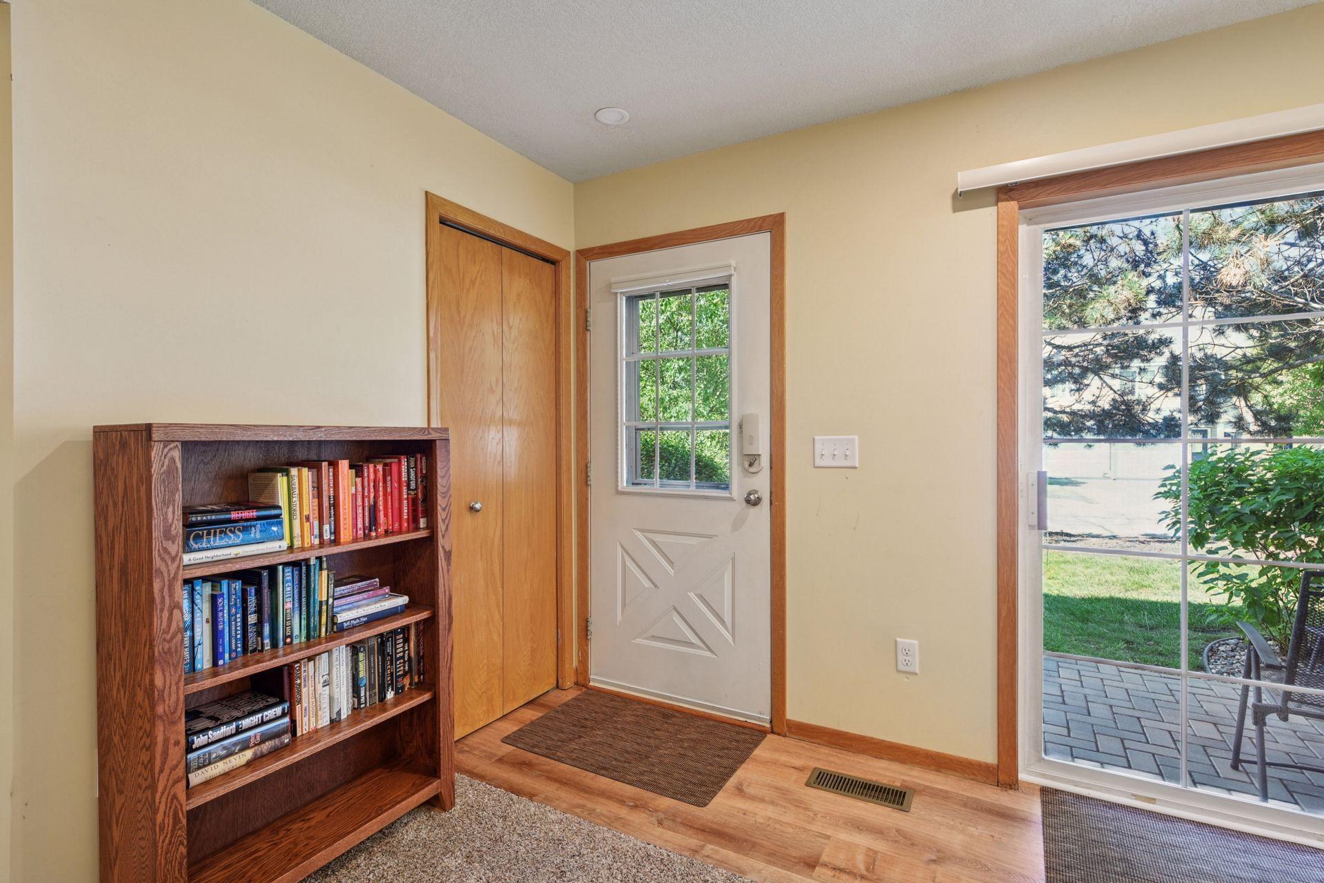 2230 Ranchview Lane N Unit: 93