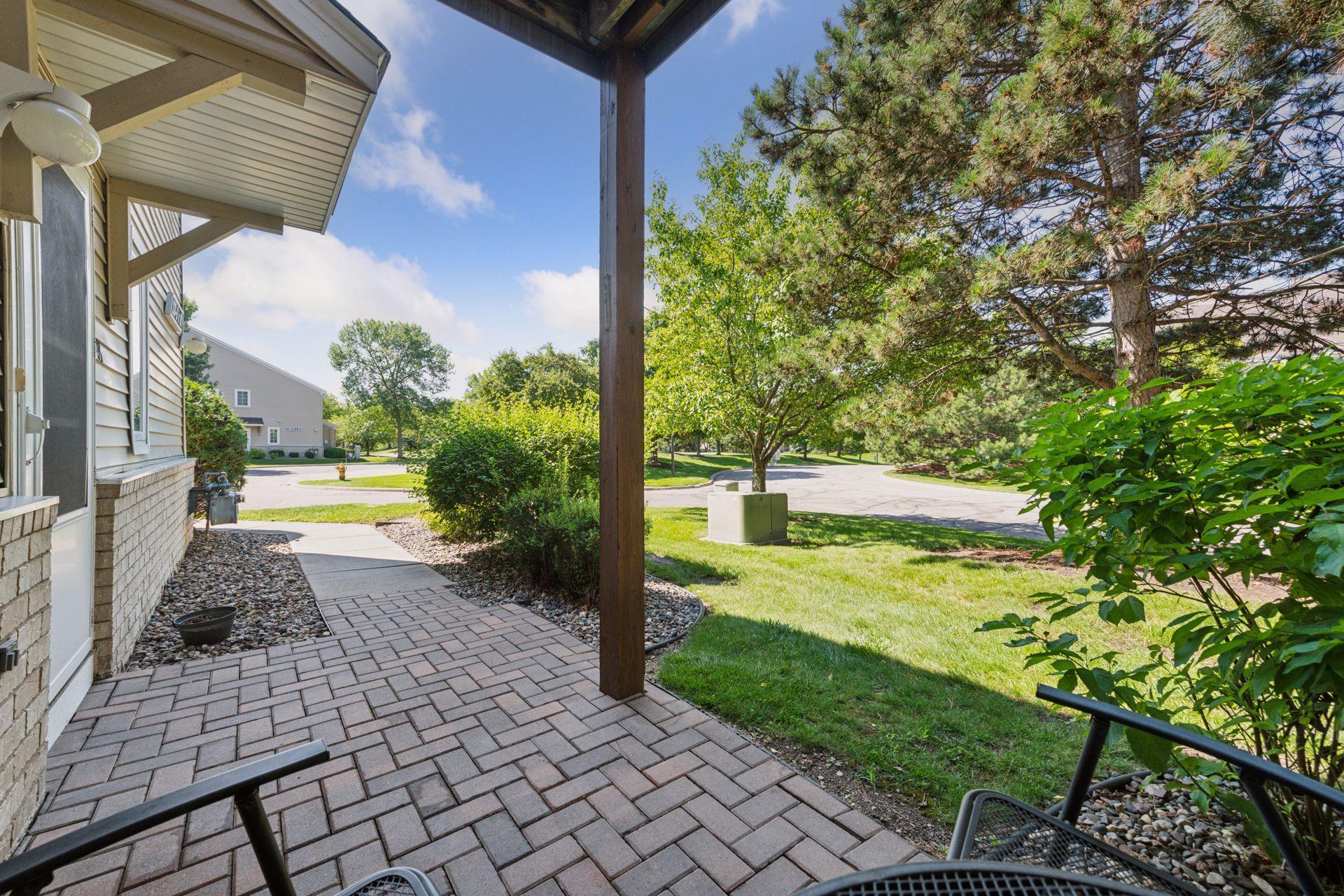2230 Ranchview Lane N Unit: 93