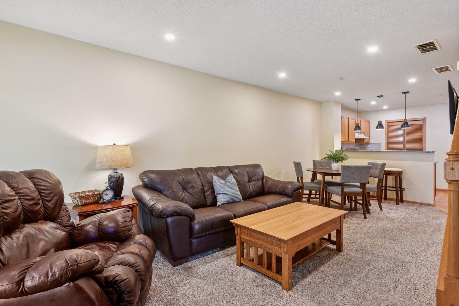 2230 Ranchview Lane N Unit: 93