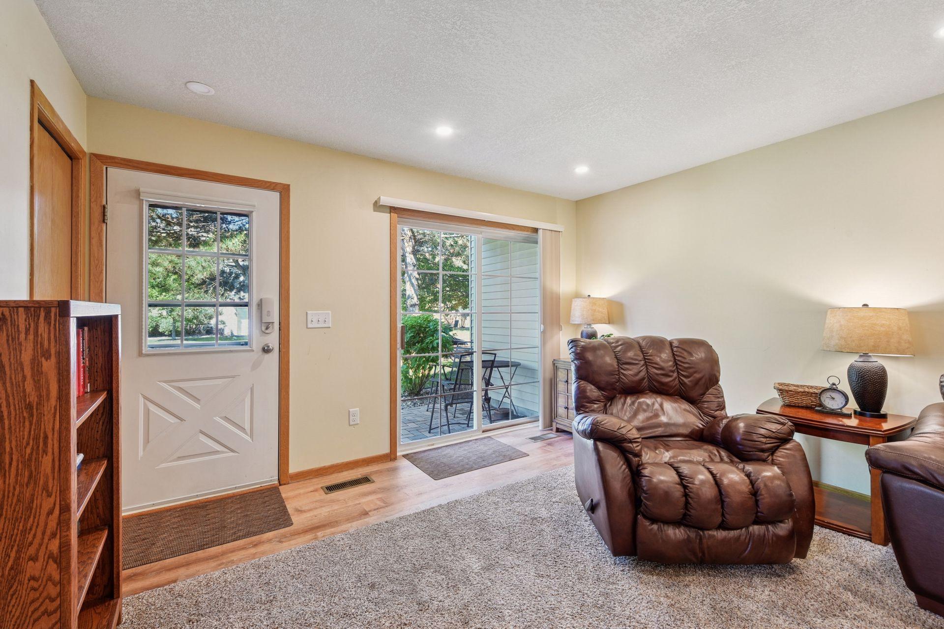 2230 Ranchview Lane N Unit: 93