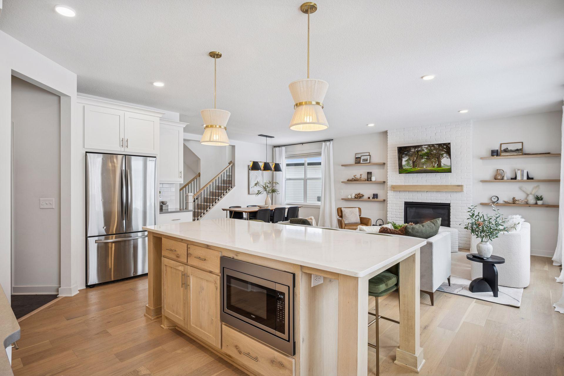 2348 Kester Avenue NE