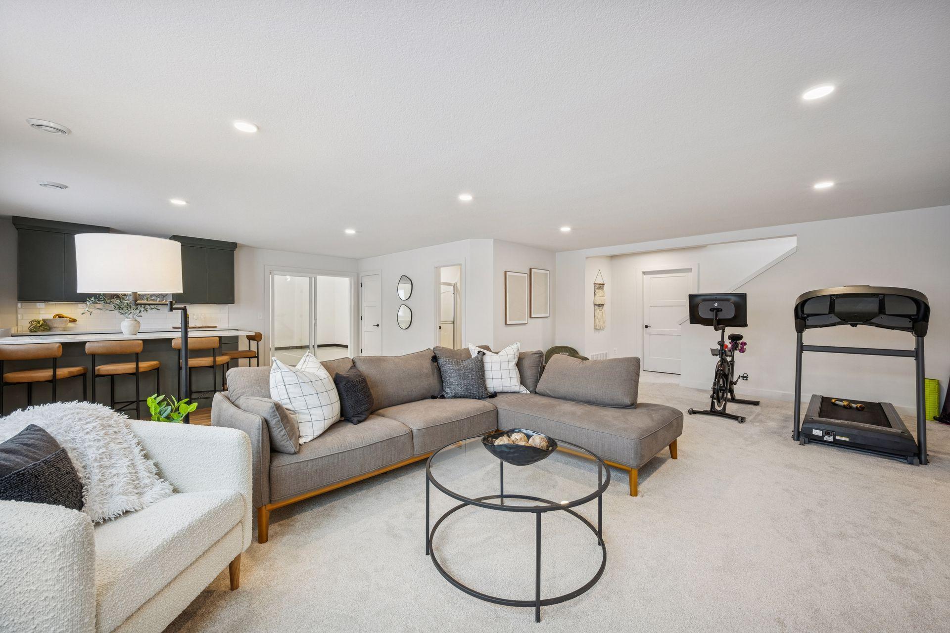 2348 Kester Avenue NE