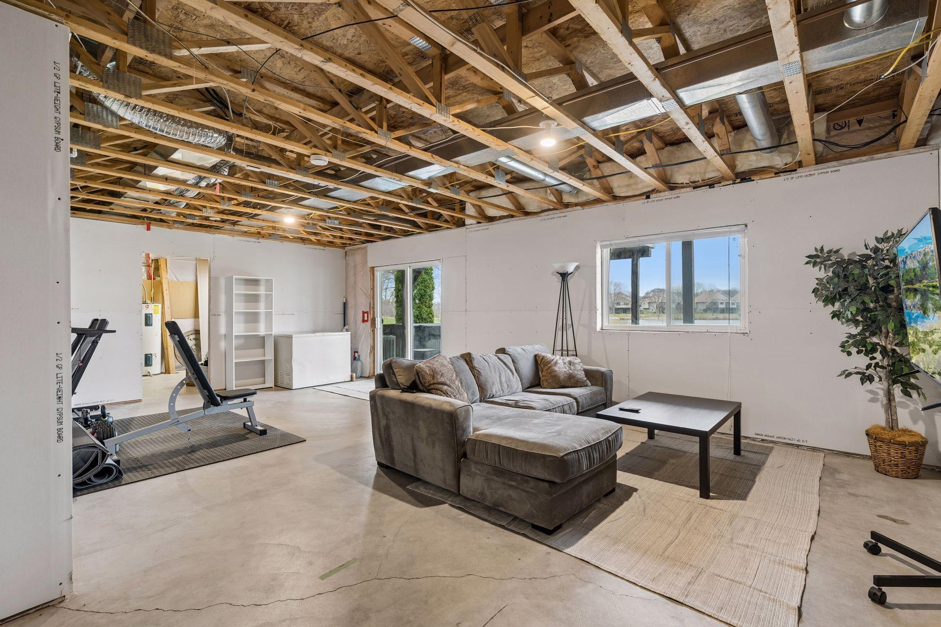 10849 Able Street NE