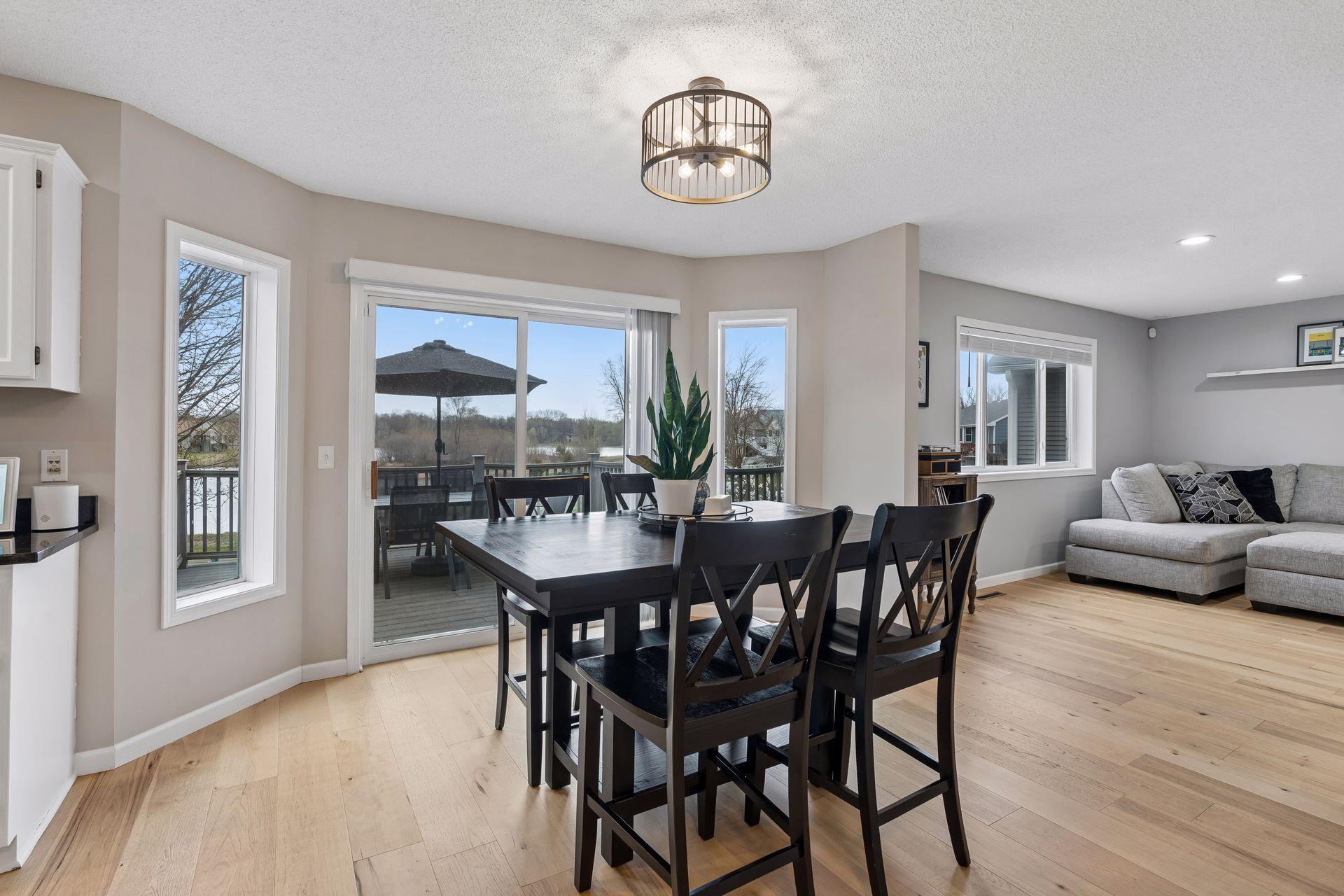 10849 Able Street NE