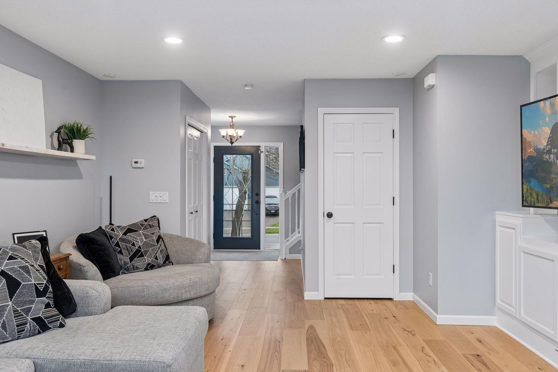 10849 Able Street NE