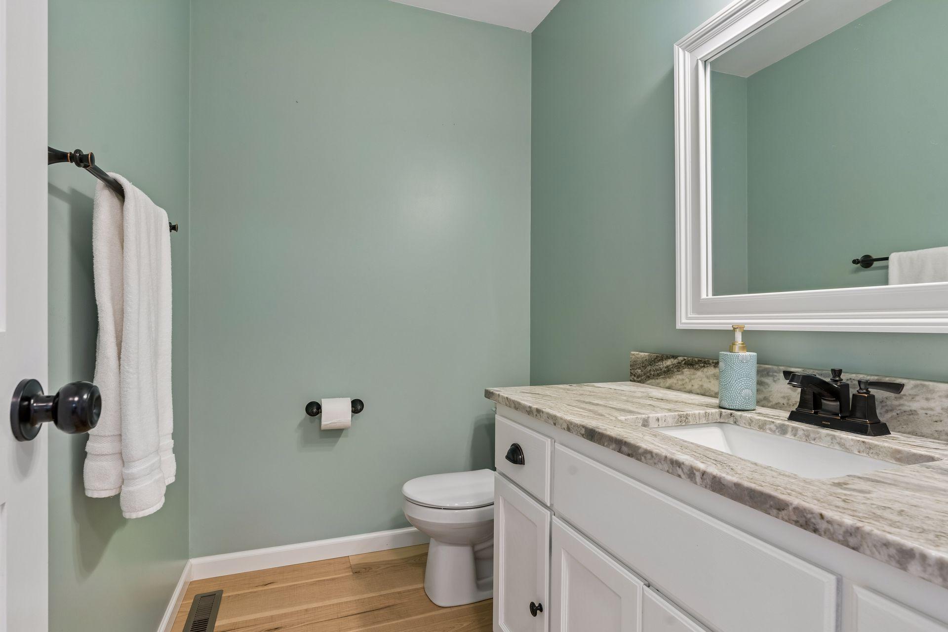 10849 Able Street NE