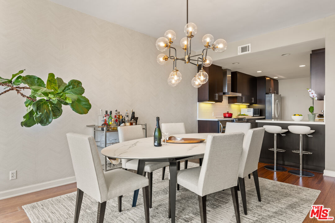 1333 S Beverly Glen Blvd Unit: 703