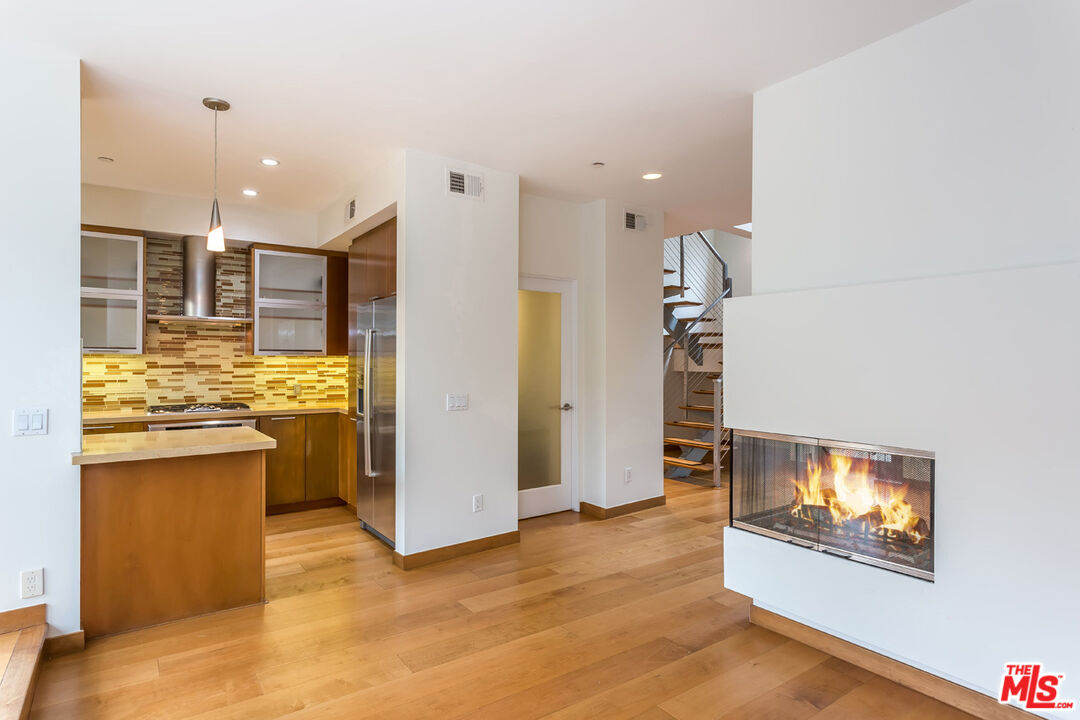 126 Pacific St Unit: 4