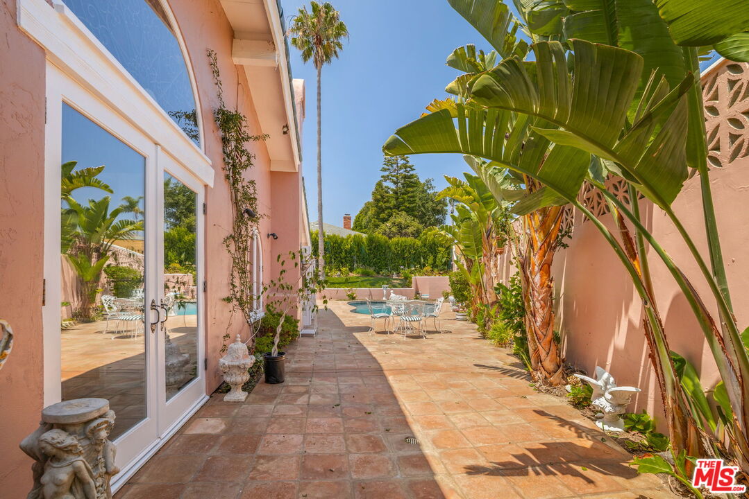 206 Bellino Dr