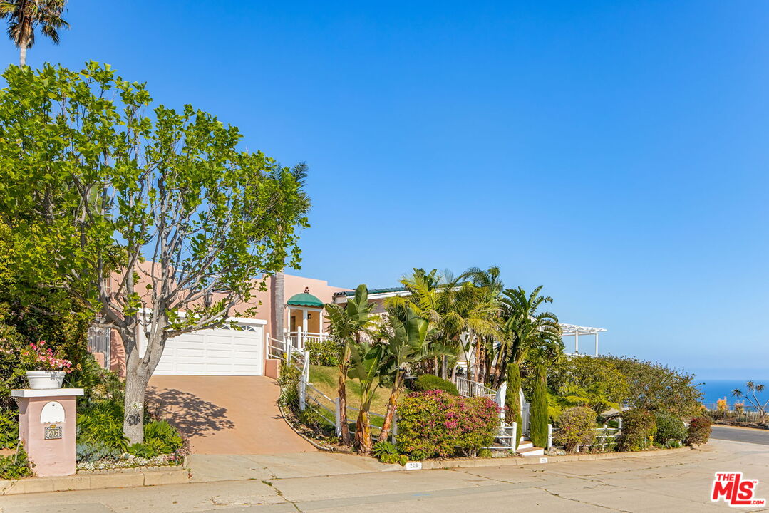 206 Bellino Dr