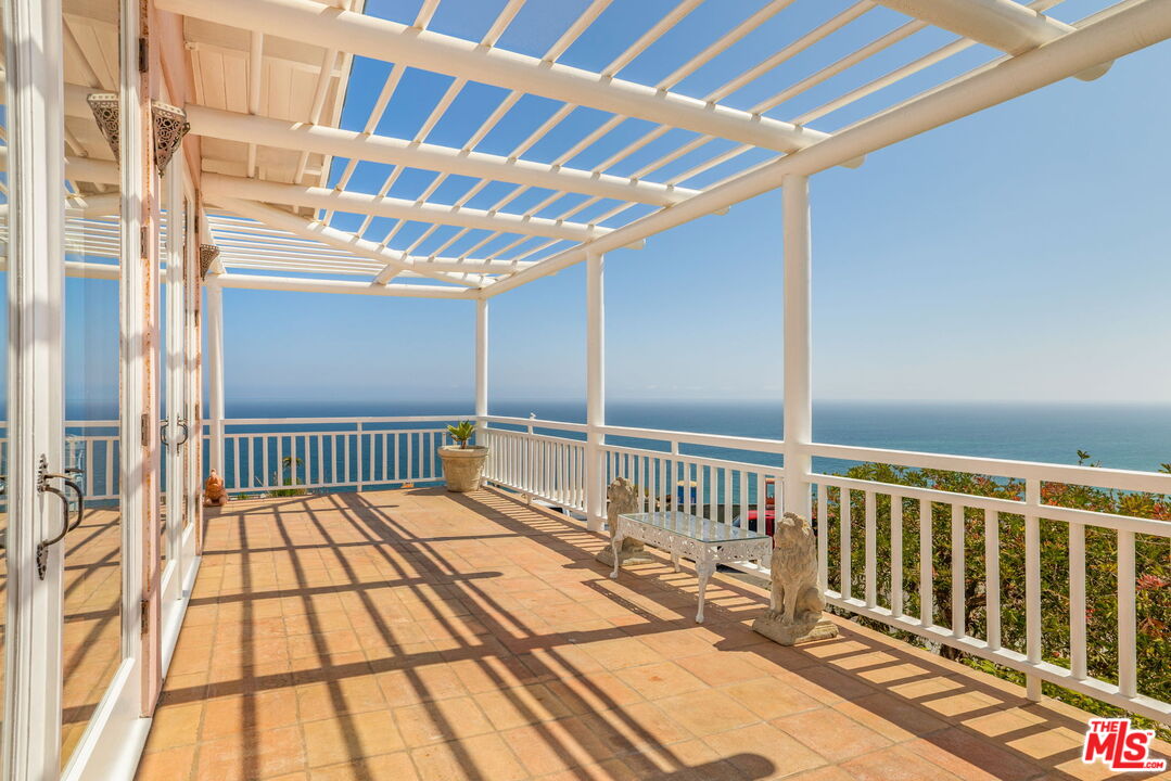 206 Bellino Dr