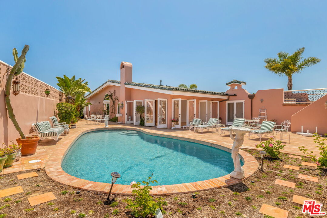 206 Bellino Dr