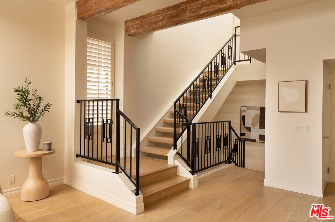 1692 Michael Ln