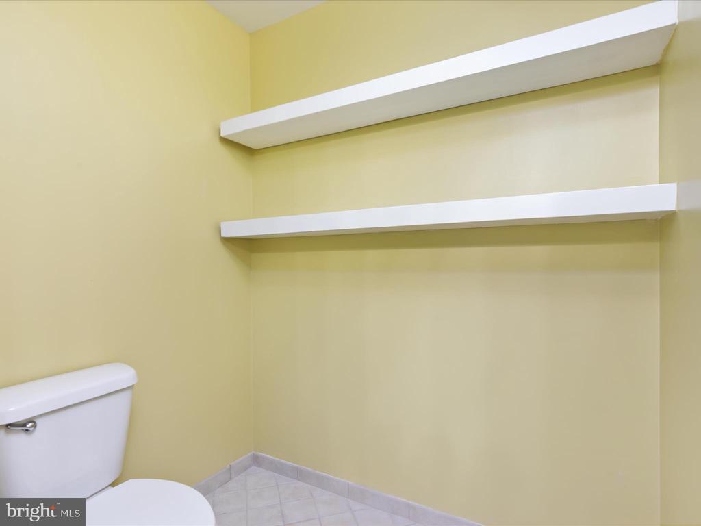 1390 KENYON STREET NW Unit: 707