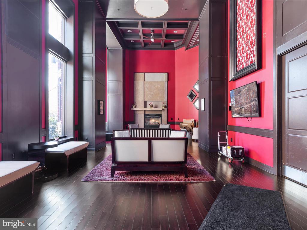 1390 KENYON STREET NW Unit: 707