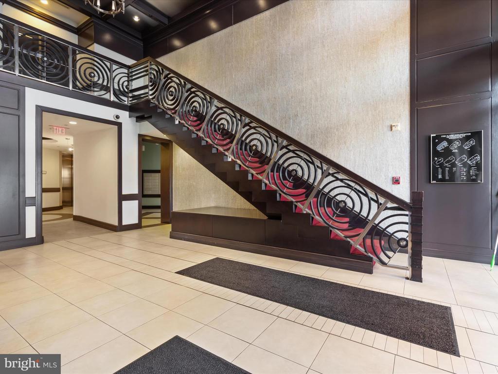1390 KENYON STREET NW Unit: 707