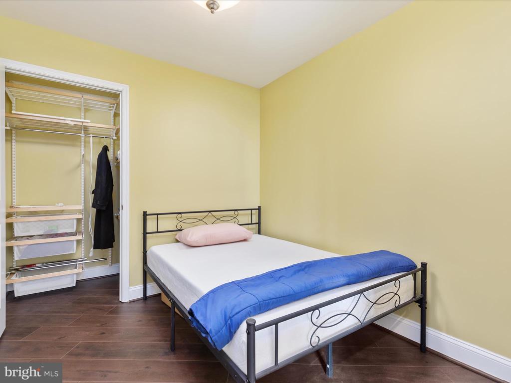 1390 KENYON STREET NW Unit: 707