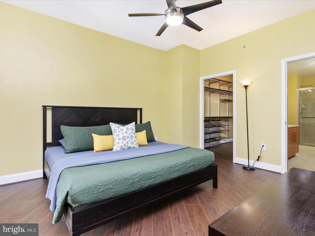1390 KENYON STREET NW Unit: 707
