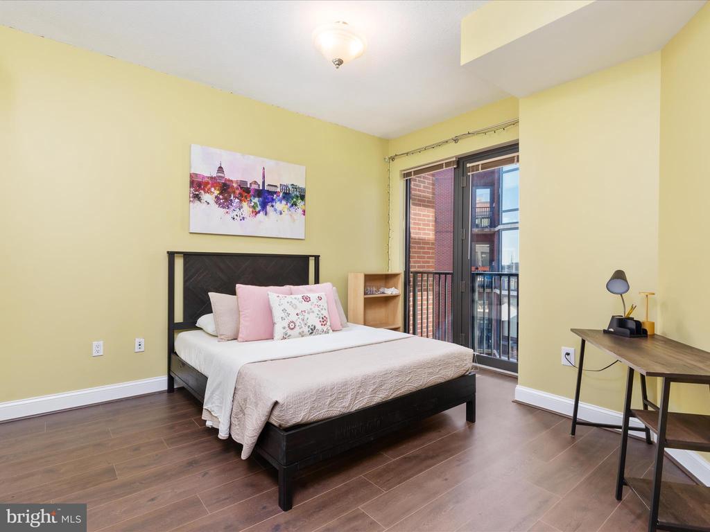 1390 KENYON STREET NW Unit: 707