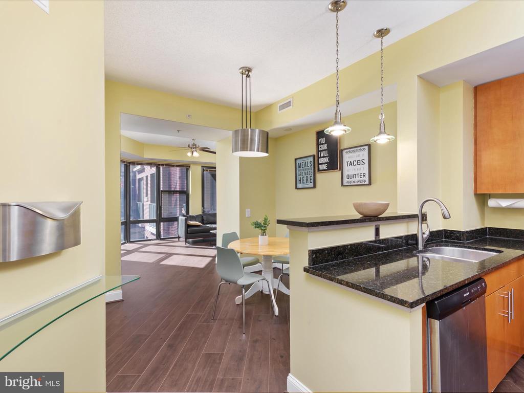 1390 KENYON STREET NW Unit: 707