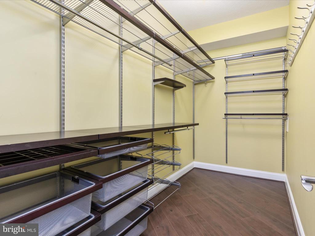 1390 KENYON STREET NW Unit: 707