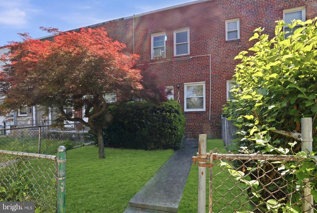 1701 MONTELLO AVENUE NE Unit: A
