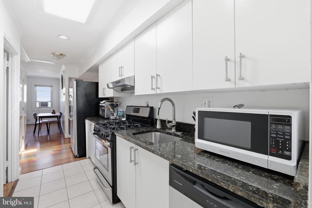 1701 MONTELLO AVENUE NE Unit: A