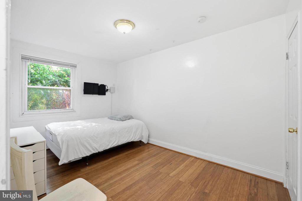 1701 MONTELLO AVENUE NE Unit: A