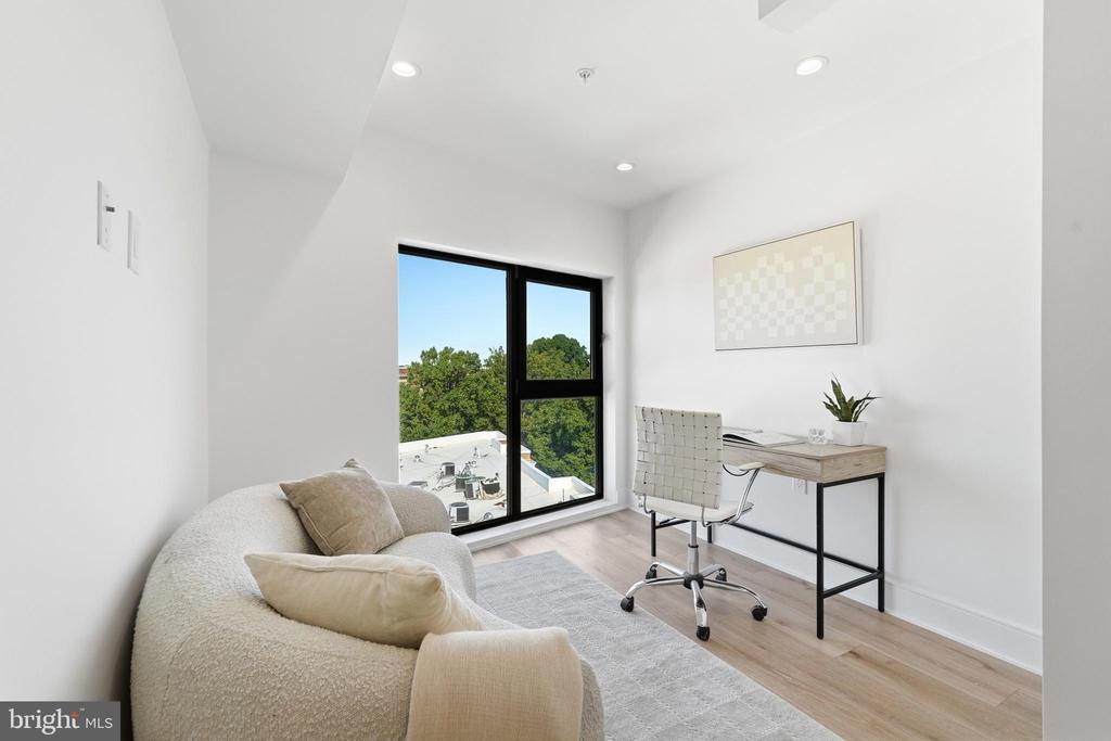 4328 GEORGIA AVENUE NW Unit: 401