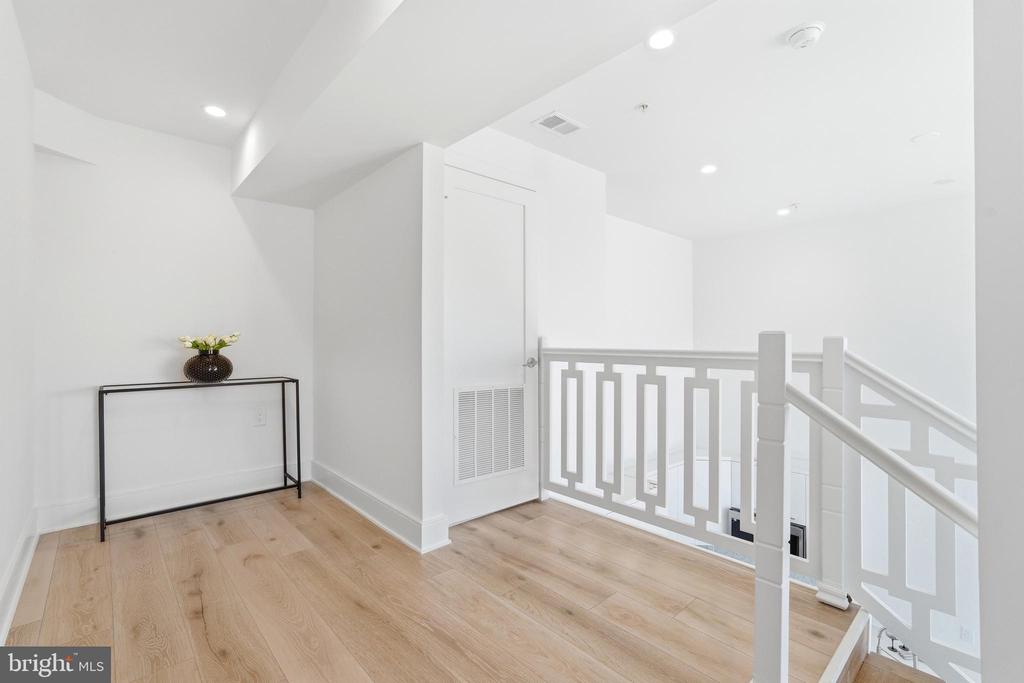 4328 GEORGIA AVENUE NW Unit: 401