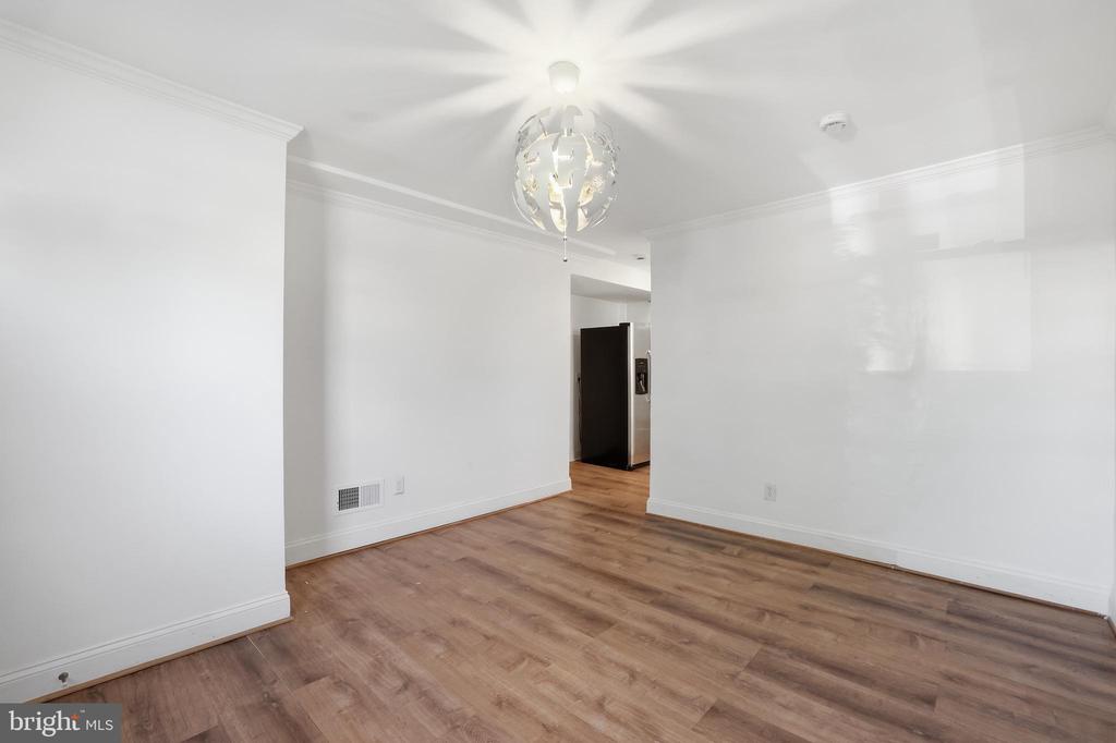 1701 MONTELLO AVENUE NE Unit: B