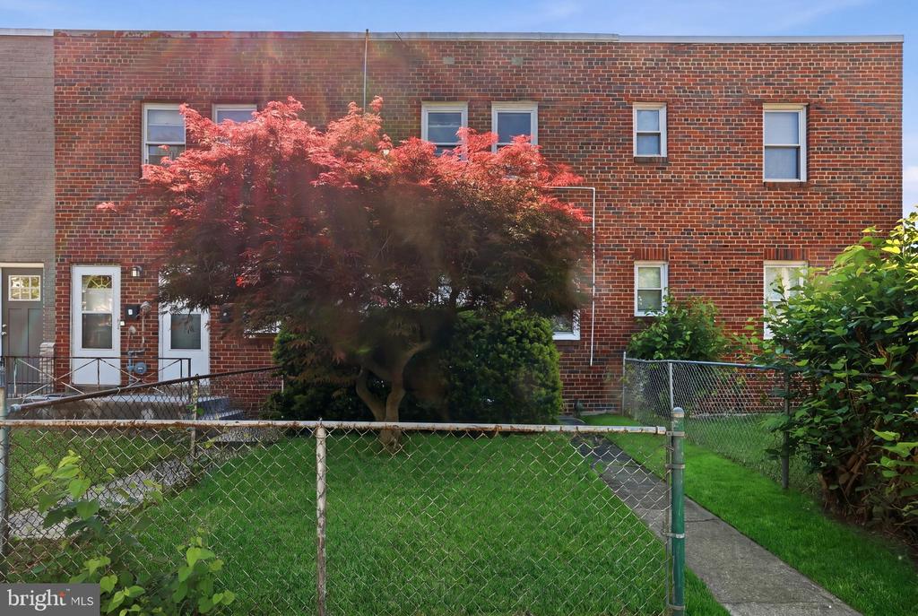 1701 MONTELLO AVENUE NE Unit: B