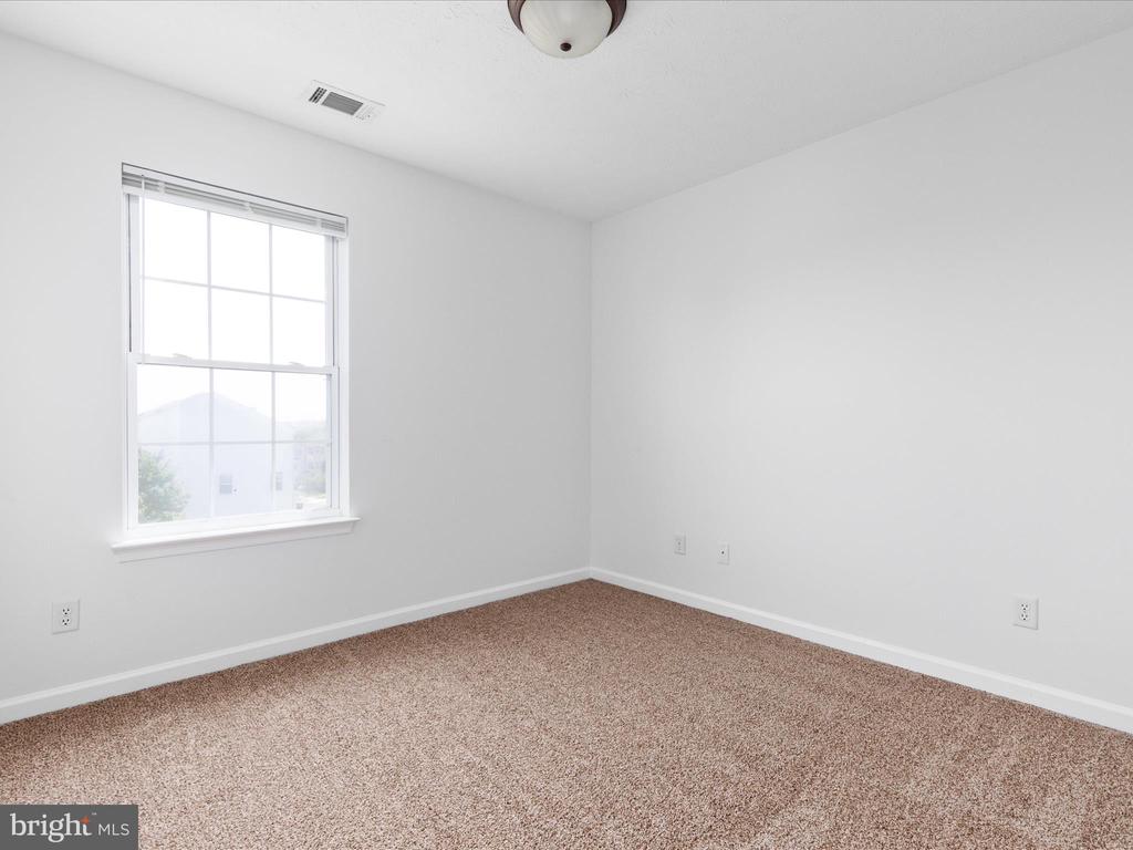 111 LIGHTHOUSE LANE