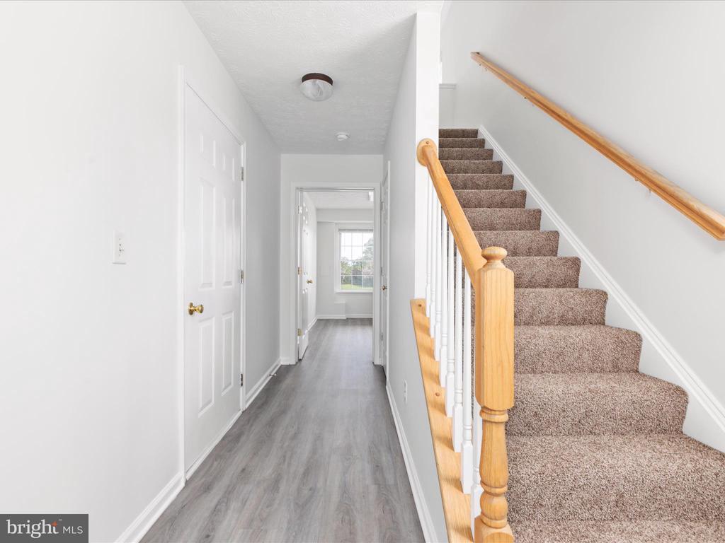 111 LIGHTHOUSE LANE