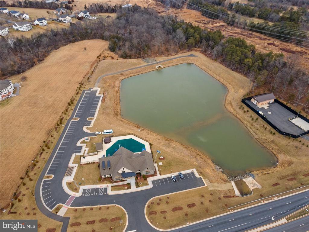 42104 CREIGHTON ROAD